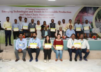 प्रक्रिया उद्योग, संशोधनामुळे कांदा व लसूण पिकाला मिळेल चालना – डॉ.व्यंकट मायंदे