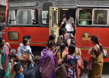 S.T. महामंडळ होणार स्मार्ट; प्रवाशांना ‘या’ मशीनद्वारे मिळणार तिकीट