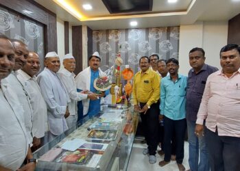 श्री क्षेत्र वालझीरी संस्थानच्या दाधिकाऱ्यांनी मानले खा. उन्मेशदादा पाटील यांचे आभार