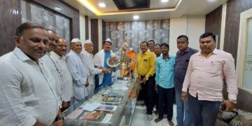 श्री क्षेत्र वालझीरी संस्थानच्या दाधिकाऱ्यांनी मानले खा. उन्मेशदादा पाटील यांचे आभार