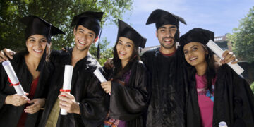 मॉरिशसमध्ये शिक्षण घेणाऱ्या ‘या’ विद्यार्थ्यांना मिळणार शिष्यवृत्ती…
