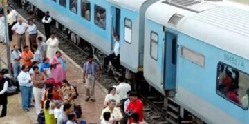 रेल्वेच्या ‘या’ सुविधांवर  जेष्ठ नागरिकांची तीव्र नाराजी…