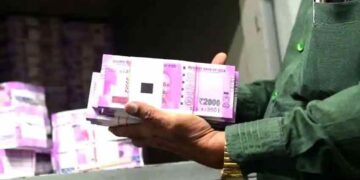 केंद्र सरकारच्या तिजोरीत येणार 80 हजार कोटी