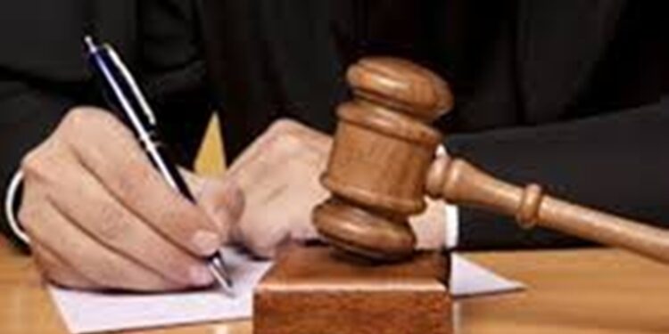 सत्र न्यायालयाचा निर्णय; प्रेमात लैंगिक अत्याचाराचा अधिकार नाही!