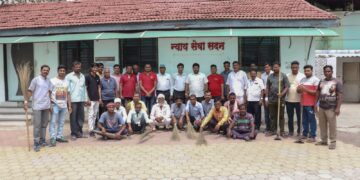 गांधी रिसर्च फाऊंडेशनची जिल्हा न्यायालयात स्वच्छता मोहीम