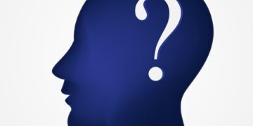 बाबाला मिशा असतात मग आई तुला का नसतात, हे विचार मुलांना शिकवत कोण?