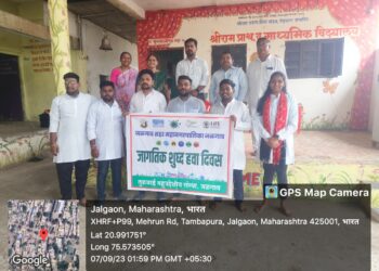 राष्ट्रीय शुध्द हवा दिवसानिमित्त शहरात महापालिके मार्फत पथनाट्यच्या माध्यमातून जनजागृती