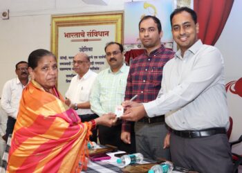 ज्येष्ठ नागरिकांच्या योजनांची अंमलबजावणी करण्यास प्रशासन कटीबध्द – जिल्हाधिकारी आयुष प्रसाद