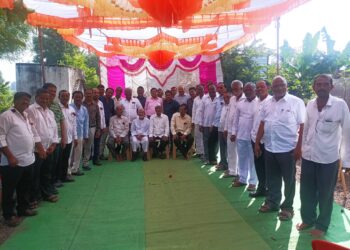 माजी विद्यार्थ्यांचा स्नेहमेळावा उत्साहात संपन्न!! 36 वर्षांनंतर दिला जुन्या आठवणींना उजाळा