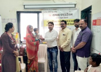राष्ट्रमाता जिजाऊ व स्वामी विवेकानंद यांच्या जयंती निमित्त आरोग्य व औषधोपचार शिबिर संपन्न