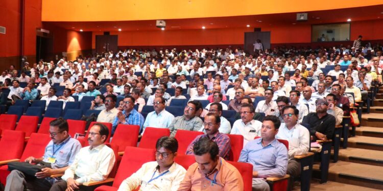 जळगाव विधानसभा मतदारसंघातील 2191 कर्मचाऱ्यांनी घेतले लोकसभा निवडणुकीचे प्रशिक्षण