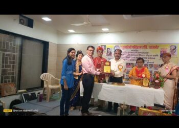 ॲड. मुकुंदराव जाधव यांच्या काव्यसंग्रहाला वसुनंदिनी राष्ट्रीय पुरस्कार
