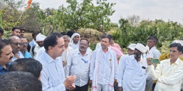 जिल्हाधिकारी आयुष प्रसाद यांचा जामनेर तालुका दौरा; अवकाळी पावसामुळे झालेल्या नुकसानीची
