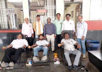 महाराष्ट्र राज्य मार्ग परिवहन महामंडळाच्या 76 व्या वर्धापन दिनानिमित्त रक्तदान शिबिर उत्साहात संपन्न..