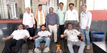 महाराष्ट्र राज्य मार्ग परिवहन महामंडळाच्या 76 व्या वर्धापन दिनानिमित्त रक्तदान शिबिर उत्साहात संपन्न..