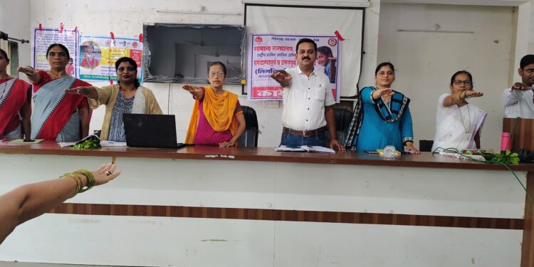 गर्भलिंगनिदान करणाऱ्या डॉक्टर विषयी किंवा व्यक्तीविषयी माहिती दिल्यास एक लाखाचे बक्षीस;जामनेरात हजार मुलांमागे फक्त ८४५ मुली
