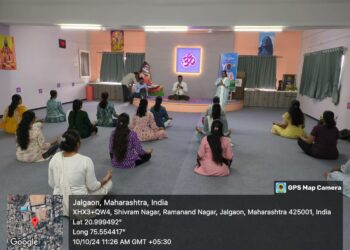 मू. जे. महाविद्यालयात मानसिक आरोग्य दिनानिमित्त ध्यान कार्यशाळा संपन्न