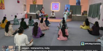 मू. जे. महाविद्यालयात मानसिक आरोग्य दिनानिमित्त ध्यान कार्यशाळा संपन्न