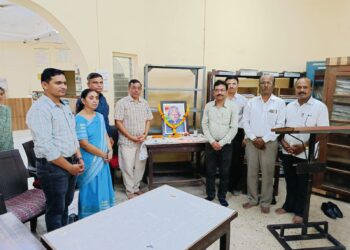 धनाजी नाना महाविद्यालयात वाचन प्रेरणा दिन उत्साहात साजरा