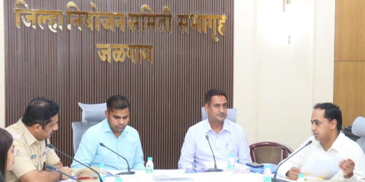 जळगाव जिल्ह्यातील सर्व मतदारसंघा करिता खर्च निरीक्षकपदी हरकेश मीना आणि रोहीत इंदोरा यांची नियुक्ती