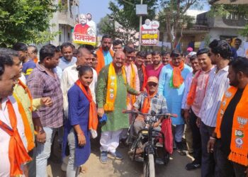 महायुतीचे उमेदवार गुलाबराव पाटील यांच्या प्रचाराचा झंझावात;मतदारसंघात प्रचंड प्रतिसाद