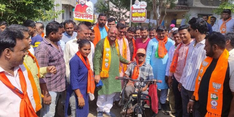 महायुतीचे उमेदवार गुलाबराव पाटील यांच्या प्रचाराचा झंझावात;मतदारसंघात प्रचंड प्रतिसाद