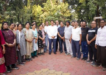 आ. राजूमामांचा “मॉर्निंग वॉक” प्रचार,  नागरिकांचा उत्स्फूर्त प्रतिसाद
