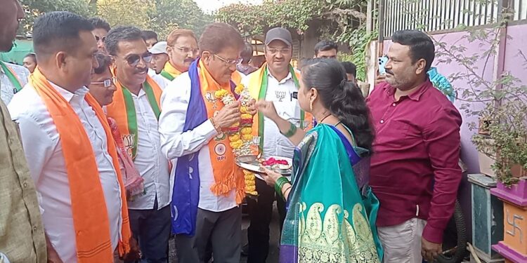आ. भोळेंच्या प्रचार रॅलीला नागरिकांचा सकारात्मक प्रतिसाद…