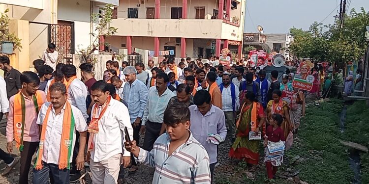 आ. राजूमामा भोळे यांना शहरात कांचन नगर, चौगुले प्लॉट परिसरात प्रचाराला मिळाला प्रतिसाद..