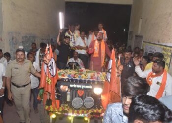 जनतेच्या सेवेसाठी सदैव कटिबद्ध ! – गुलाबराव पाटील यांचा जनतेशी संवाद