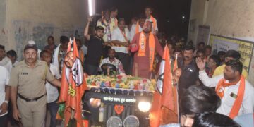 जनतेच्या सेवेसाठी सदैव कटिबद्ध ! – गुलाबराव पाटील यांचा जनतेशी संवाद
