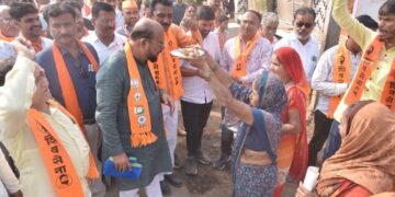 “विकासामुळे गुलाब भाऊंना मताधिक्याने विजयाचा ग्रामस्थ व सरपंचांचा निर्धार!”
