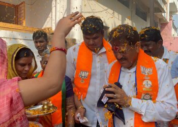 छत्रपती शिवाजीनगर परिसरातील ज्येष्ठांच्या प्रतिक्रियांनी भारावले आमदार राजूमामा, प्रचारात आघाडी…