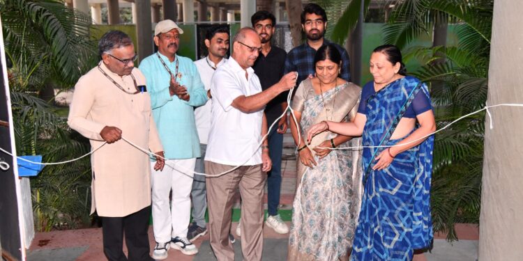 मूल्य शिक्षणासाठी गांधी रिसर्च फाऊंडेशनची चारित्र्य निर्माण प्रदर्शनी व सापशिडी उपयुक्त;भाऊंच्या उद्यानात उदघाटन प्रसंगी मान्यवरांचे मत