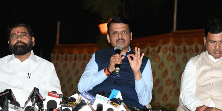 हिवाळी अधिवेशनात १७ विधेयके मंजूर