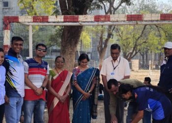 के.सी.ई.सोसायटीच्या शिक्षणशास्त्र आणि शारीरिक शिक्षणशास्त्र महाविद्यालयात आंतरमहाविद्यालयीन  हॅन्डबॉल स्पर्धेचे आयोजन