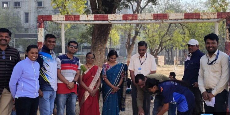 के.सी.ई.सोसायटीच्या शिक्षणशास्त्र आणि शारीरिक शिक्षणशास्त्र महाविद्यालयात आंतरमहाविद्यालयीन हॅन्डबॉल स्पर्धेचे आयोजन