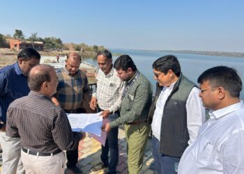 गारखेडा पर्यटनस्थळाची अधिकाऱ्यांकडून पाहणी करून तयारीचा घेतला आढावा;अजय-अतुल यांच्या कार्यक्रमाची पर्वणी
