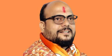 आ.गुलाबराव पाटील यांची कॅबिनेट मंत्रीपदी निवड, पाळधी गावात जल्लोष