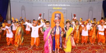 प.वि.पाटील विद्यालयात स्नेहसंमेलनातून लोककलेचा जागर