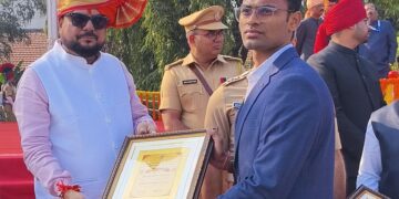 जैन स्पोर्टस् अकॅडमी तथा जळगाव जिल्हा तायक्वांडो असोसिएशन चा राष्ट्रीय खेळाडू पुष्पक रमेश महाजन याचा सन २०२४-२५ चा जिल्हा क्रीडा “गुणवंत खेळाडू पुरस्कार” ने सन्मानित