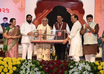मराठीतील अभिजात साहित्य पुढच्या पिढीकडे नेण्याकरिता कृत्रिम बुद्धीमत्तेचा वापर करावा- मुख्यमंत्री देवेंद्र फडणवीस