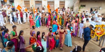 कासंमपुरा येथे विद्यालयाच्या वतीने पायी दिंडीचे उत्साहात आयोजन