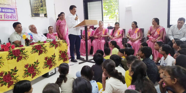 गरजू विद्यार्थ्यांना सुलभ शिक्षणासाठी सायकल देणार – आमदार राजुमामा भोळे यांची घोषणा