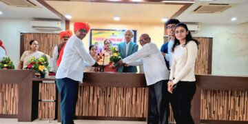 राजनंदिनी संस्थेतर्फे दिनेश पाटील यांना “राज्यस्तरीय समाजभूषण” पुरस्कार प्रदान