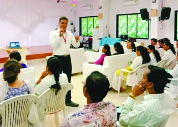 इंडिया पोस्ट ऑफिस स्कीम्स अँड बेनिफिट्सवर चर्चा