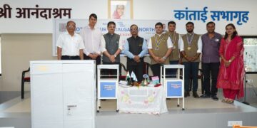 रोटरी क्लब जळगाव नॉर्थतर्फे मातोश्री आनंदाश्रमास उपयुक्त साहित्य भेट