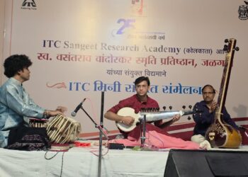 आयटीसी संगीत महोत्सवात रसिक तल्लीन