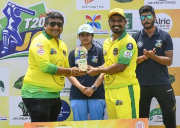 जळगाव जिल्हा क्रिकेट असोसिएशनच्या वतीने आयोजित JCL T-20 चा रोमांच;जामनेर सातपुडा हिरोज, जळगाव कोगटा किंग्स, अमळनेर सुहांस जायंट्स विजयी