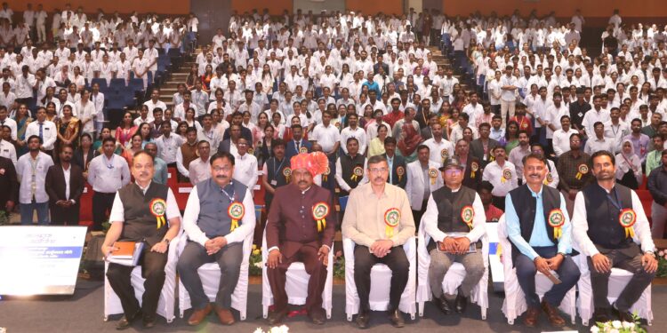 विद्यार्थीकेंद्री उपक्रम व संशोधन प्रकल्पाला प्राधान्य देणार – मा. कुलगुरु डॉ. व्यंकट गिते यांचे प्रतिपादन